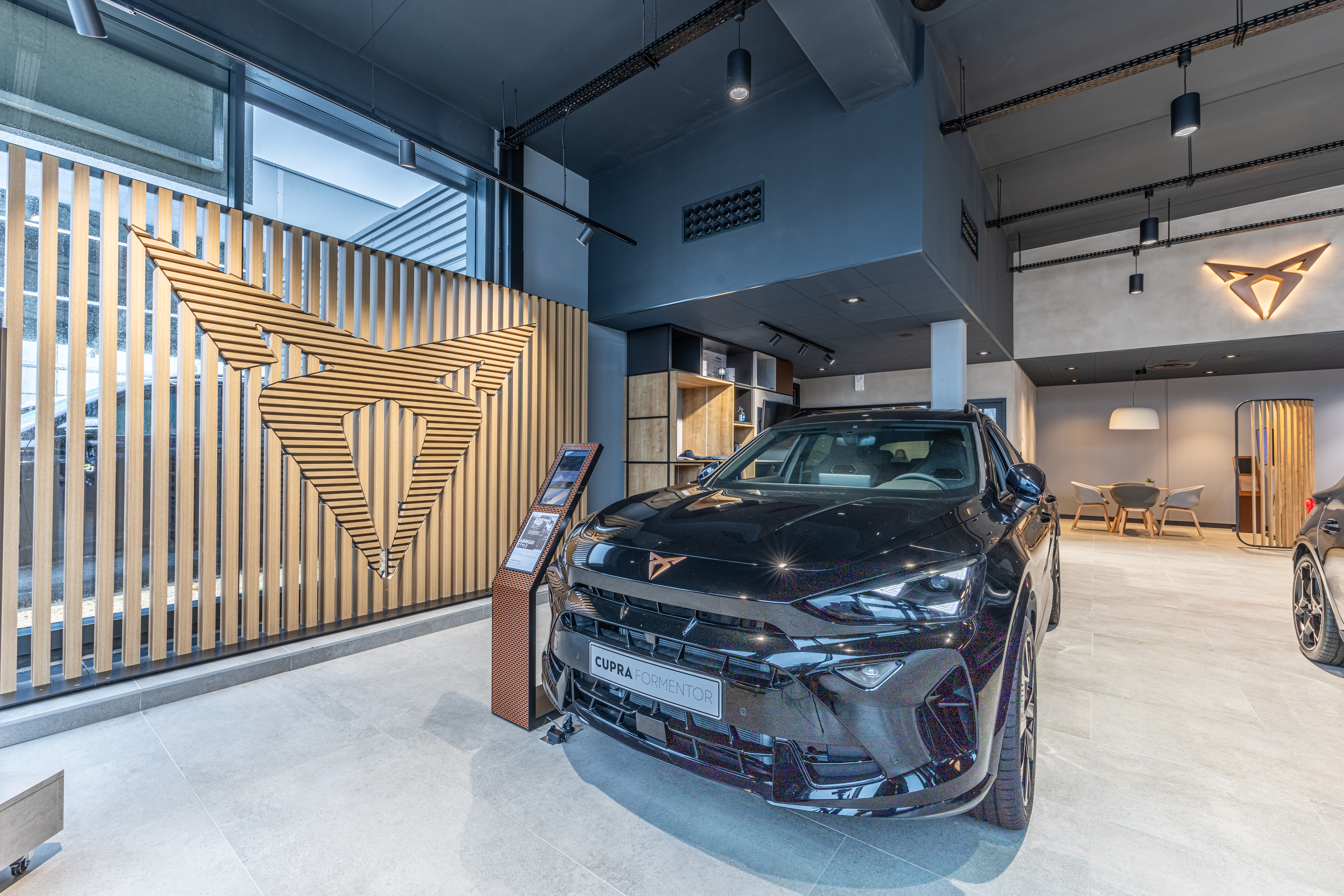 Photo intérieur de la concession Mouton Cupra Saint-Malo